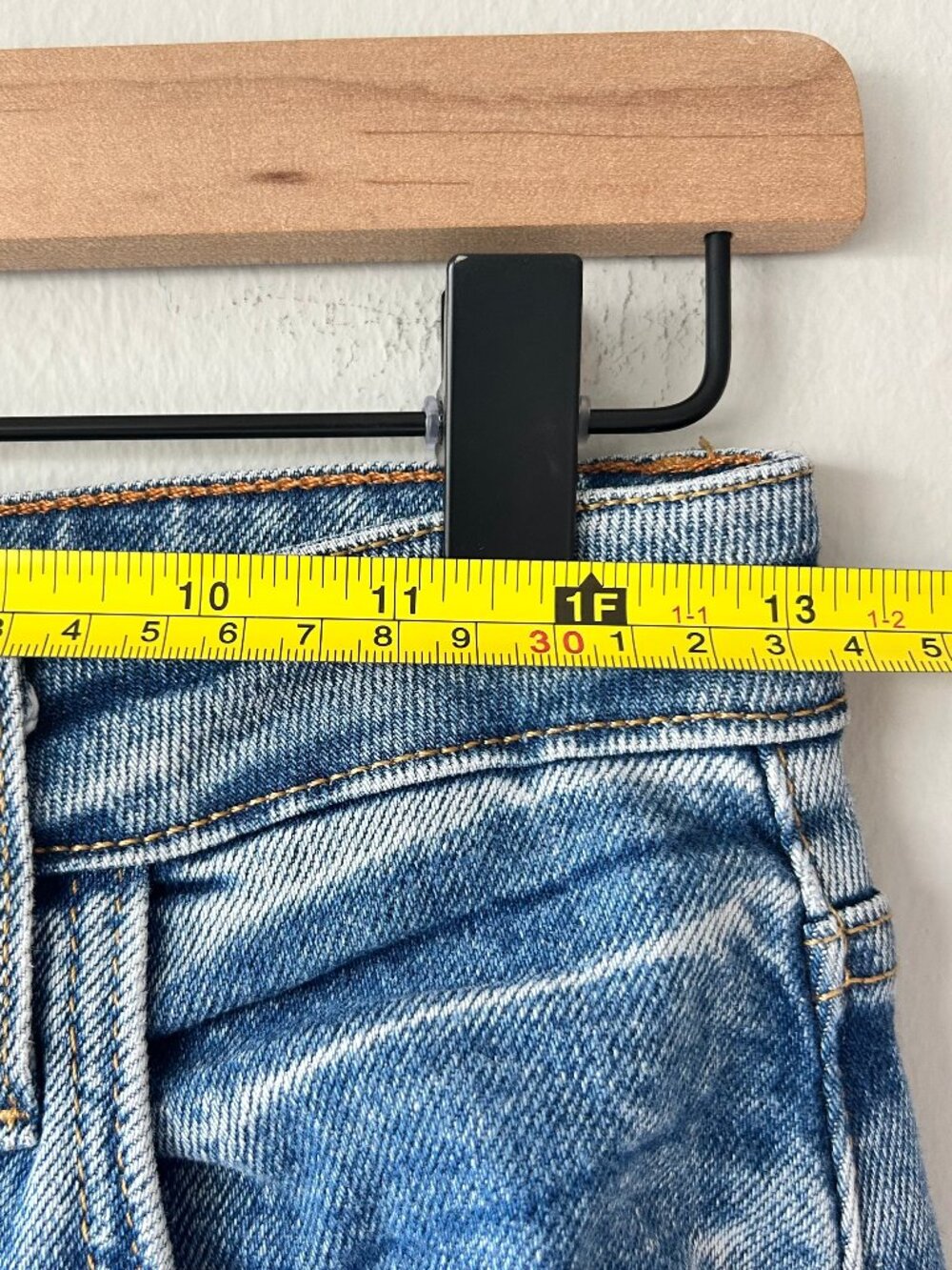 Just Black Denim Seamed Barrel Jeans High Rise Raw Hem Medium Wash Size 24 - Picture 9 of 11